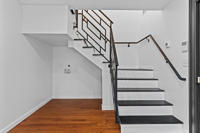 280 Essex Street 501, Lawrence, MA 01840