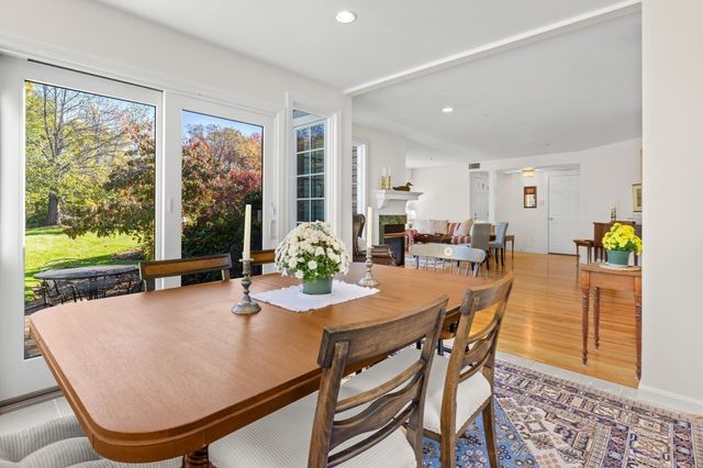 10 Great Hill 10, Topsfield, MA 01983