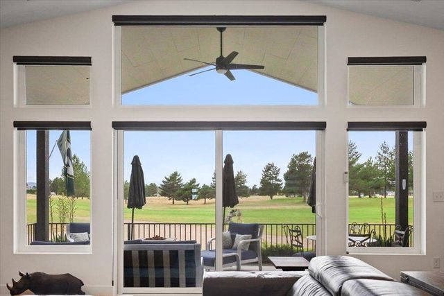 701 N Country Club Dr, Deer Park, WA 99006