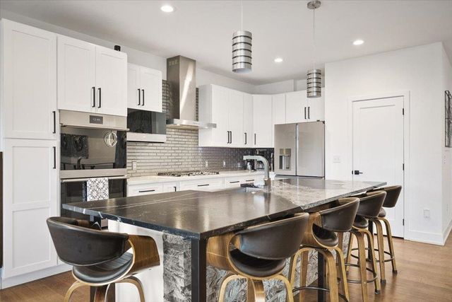 701 N Country Club Dr, Deer Park, WA 99006