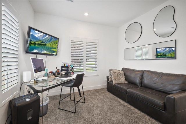 701 N Country Club Dr, Deer Park, WA 99006