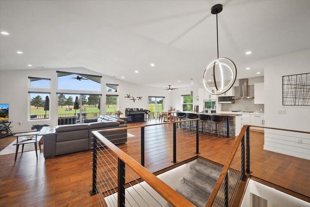 701 N Country Club Dr, Deer Park, WA 99006