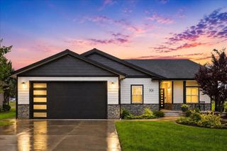 701 N Country Club Dr, Deer Park, WA 99006