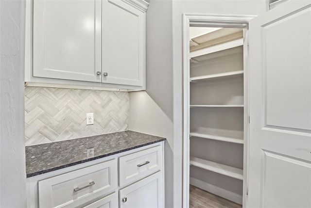 3317 NW 158th Street, Edmond, OK 73013