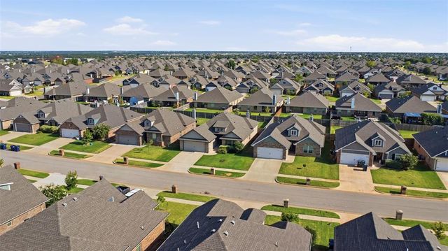 3317 NW 158th Street, Edmond, OK 73013