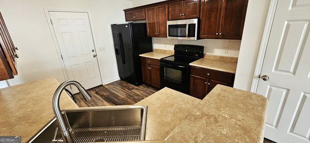 100 Wedgefield Way, Statesboro, GA 30458