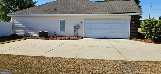 100 Wedgefield Way, Statesboro, GA 30458