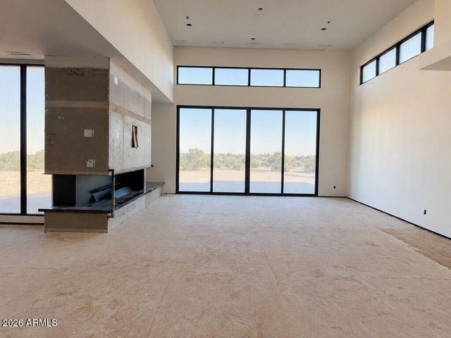 5032 N ASCENT Drive, Scottsdale, AZ 85251