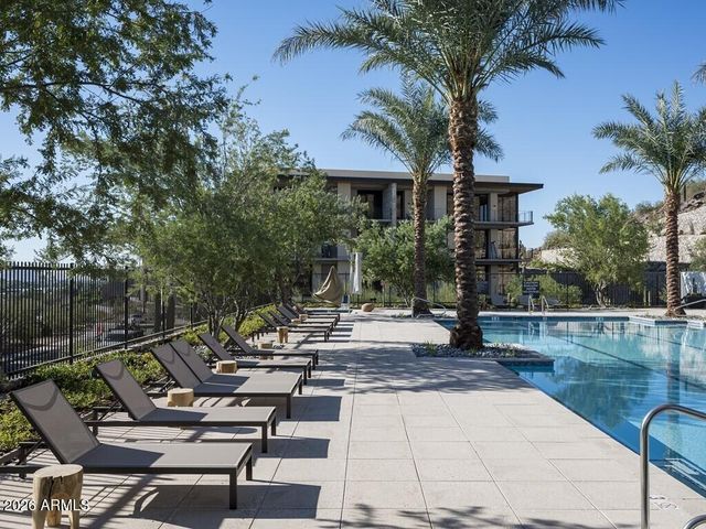 5032 N ASCENT Drive, Scottsdale, AZ 85251