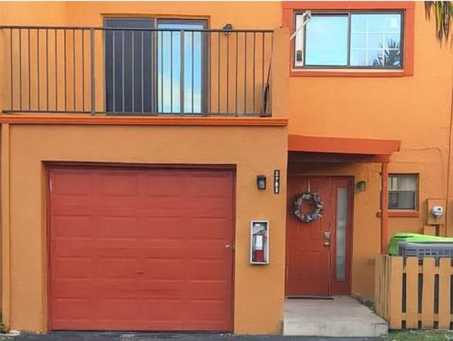 2790 NW 80th Avenue, Sunrise, FL 33322