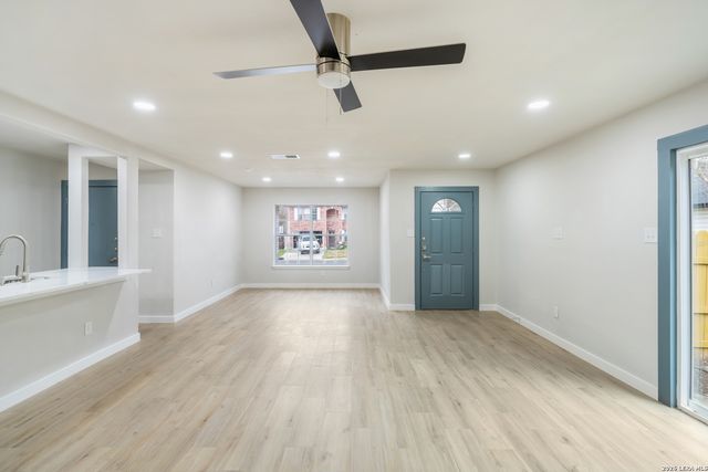 7819 Gideon Rock, San Antonio, TX 78254