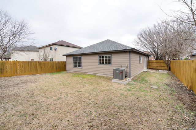 7819 Gideon Rock, San Antonio, TX 78254