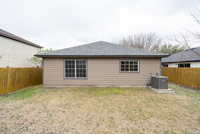 7819 Gideon Rock, San Antonio, TX 78254