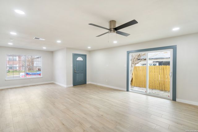 7819 Gideon Rock, San Antonio, TX 78254