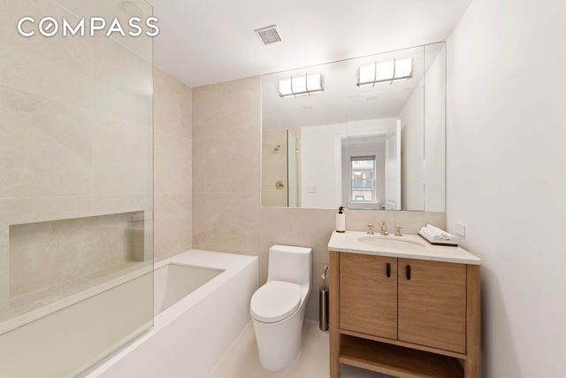 9 W 84th Street, New York City, NY 10024