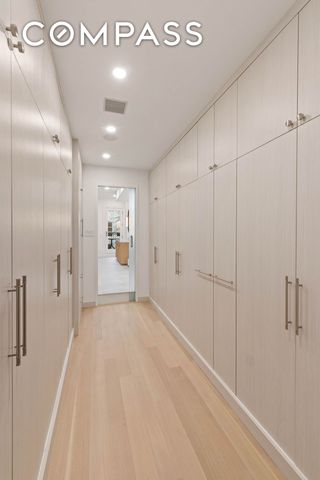 9 W 84th Street, New York City, NY 10024