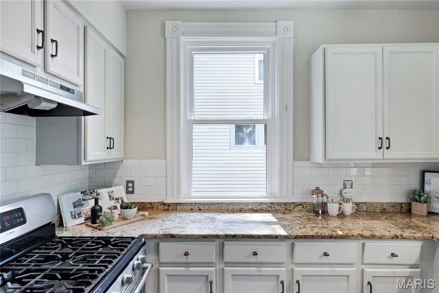 415 Oak Street, Webster Groves, MO 63119
