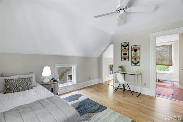 415 Oak Street, Webster Groves, MO 63119