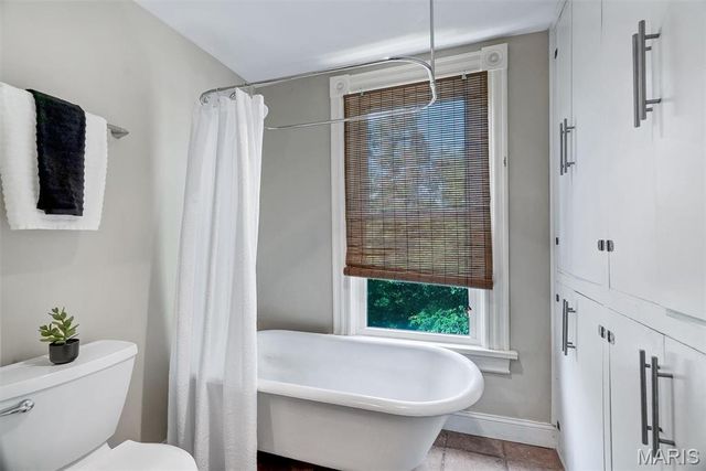 415 Oak Street, Webster Groves, MO 63119