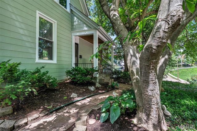 415 Oak Street, Webster Groves, MO 63119