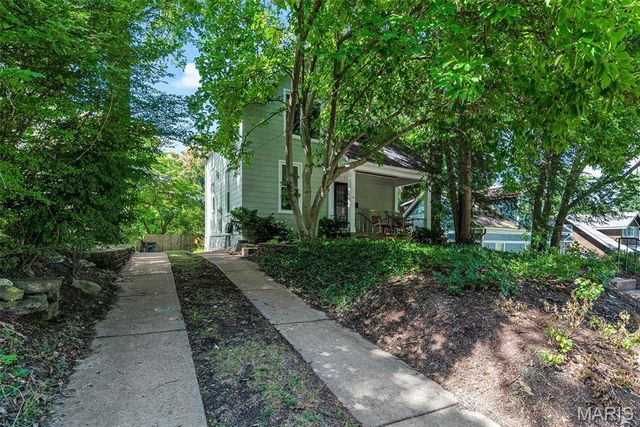415 Oak Street, Webster Groves, MO 63119