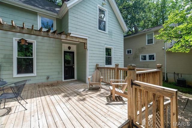 415 Oak Street, Webster Groves, MO 63119