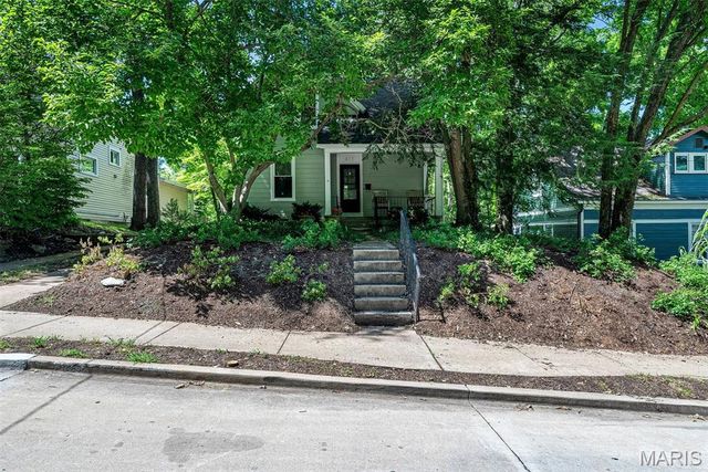 415 Oak Street, Webster Groves, MO 63119