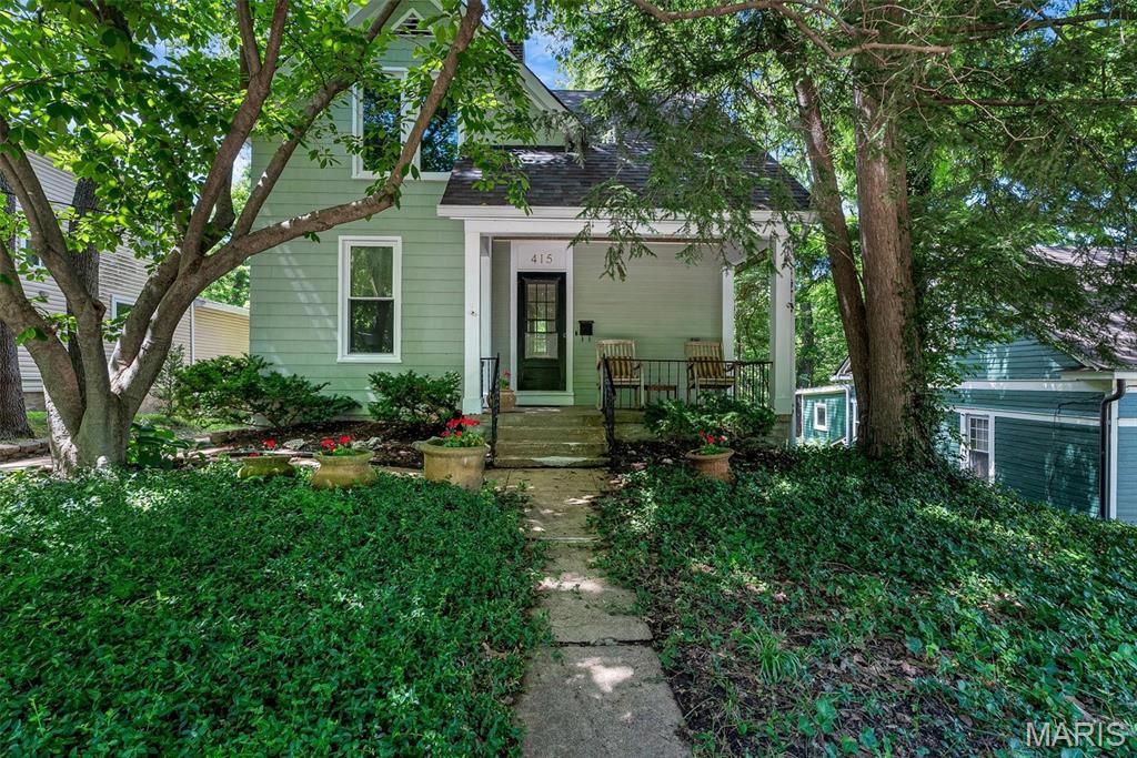 415 Oak Street, Webster Groves, MO 63119
