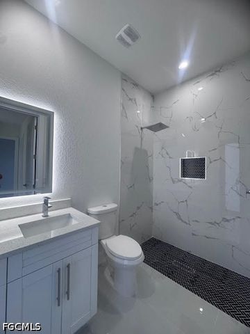 1600 Nelson RD N, Cape Coral, FL 33993