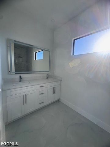 1600 Nelson RD N, Cape Coral, FL 33993