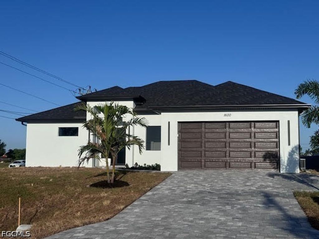 1600 Nelson RD N, Cape Coral, FL 33993