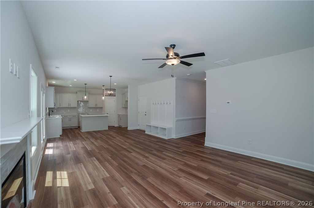 475 Crichton Court, Fayetteville, NC 28311 — photo 4