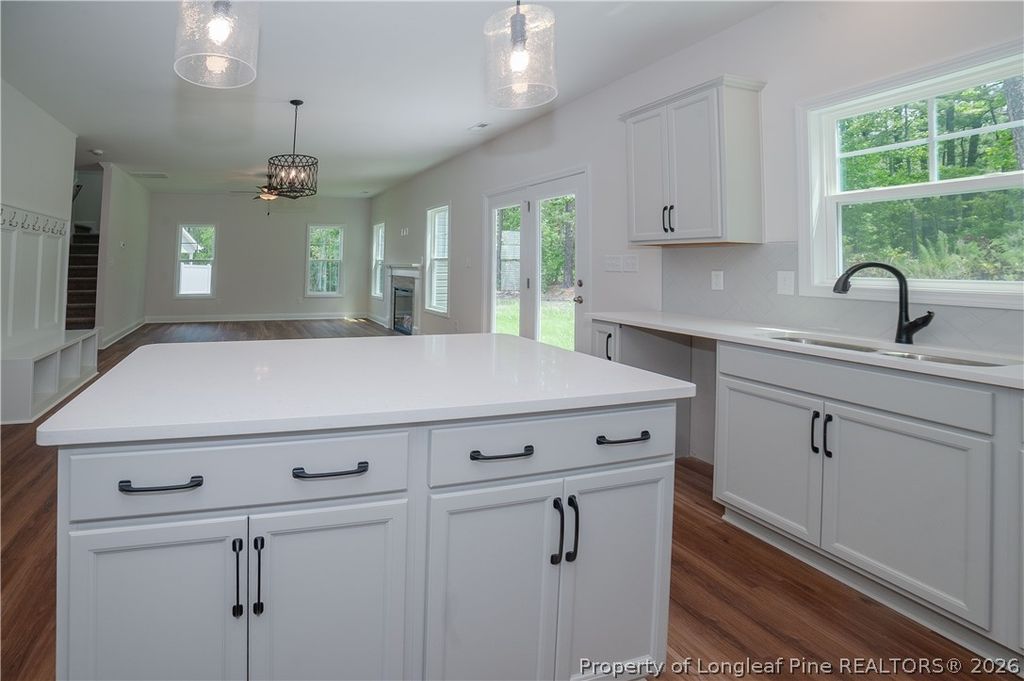 475 Crichton Court, Fayetteville, NC 28311 — photo 6