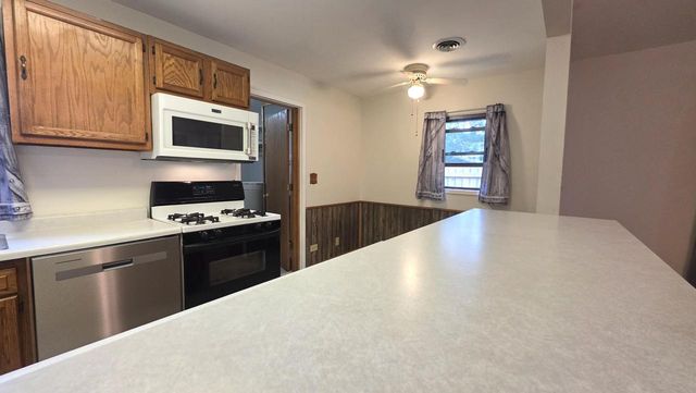 7007 315th AVENUE, Salem, WI 53168
