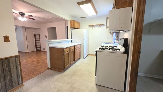 7007 315th AVENUE, Salem, WI 53168