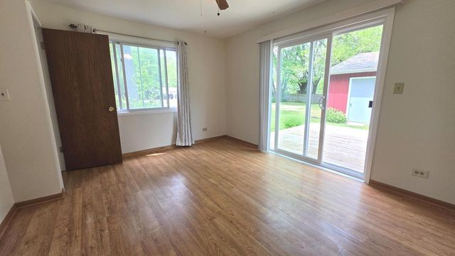 7007 315th AVENUE, Salem, WI 53168