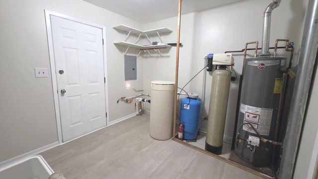 7007 315th AVENUE, Salem, WI 53168