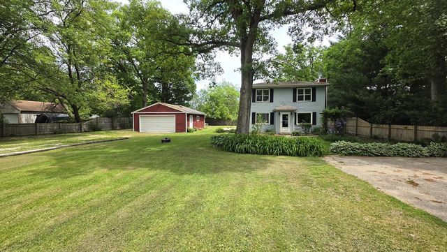 7007 315th AVENUE, Salem, WI 53168