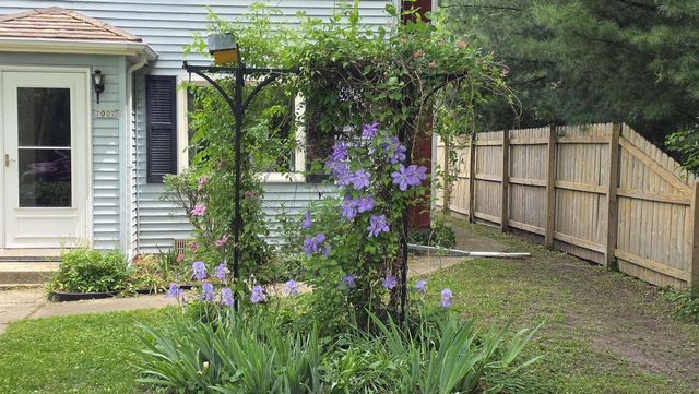 7007 315th AVENUE, Salem, WI 53168