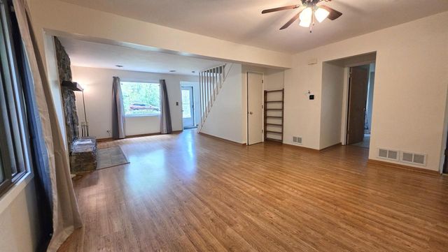 7007 315th AVENUE, Salem, WI 53168