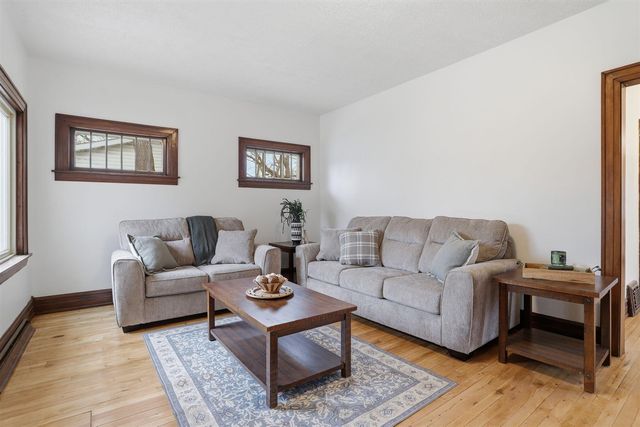 16 E Cleveland Avenue, Muskegon, MI 49444