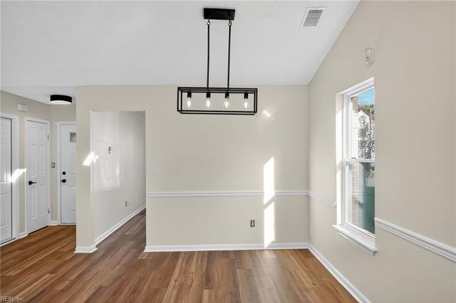 1913 Belspring CT, Virginia Beach, VA 23464