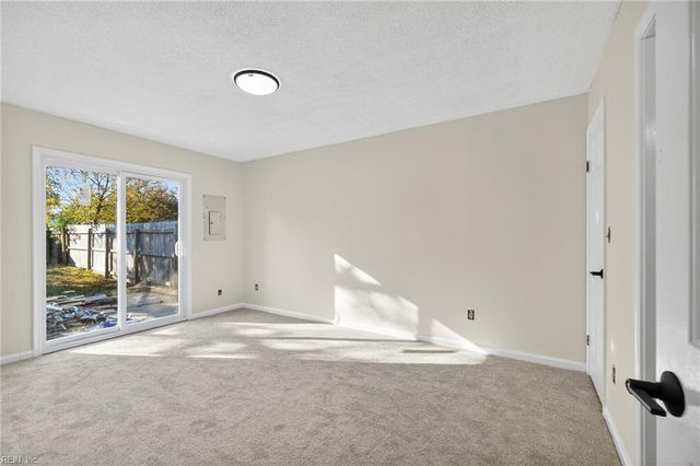 1913 Belspring CT, Virginia Beach, VA 23464