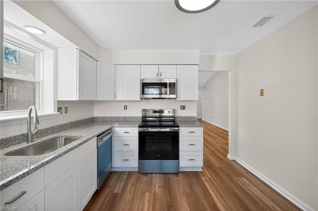 1913 Belspring CT, Virginia Beach, VA 23464