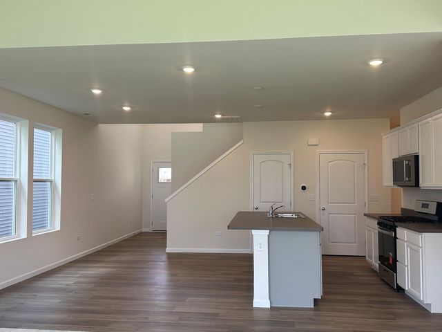2656 Lawlor Lane, Naperville, IL 60564