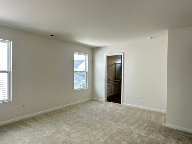 2656 Lawlor Lane, Naperville, IL 60564