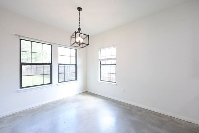 707 Magnolia Point Drive, Huffman, TX 77336