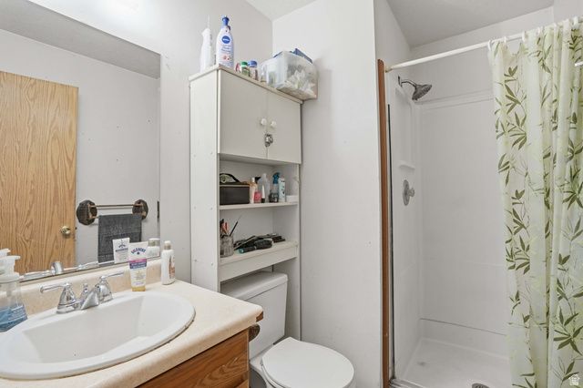 2963 S 8000 W, Magna, UT 84044