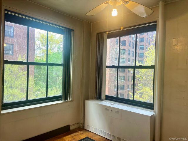 365 Clinton Avenue 6E, Brooklyn, NY 11238
