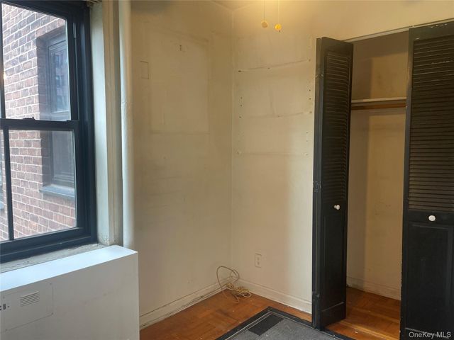 365 Clinton Avenue 6E, Brooklyn, NY 11238